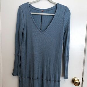 Long sleeve slit blouse